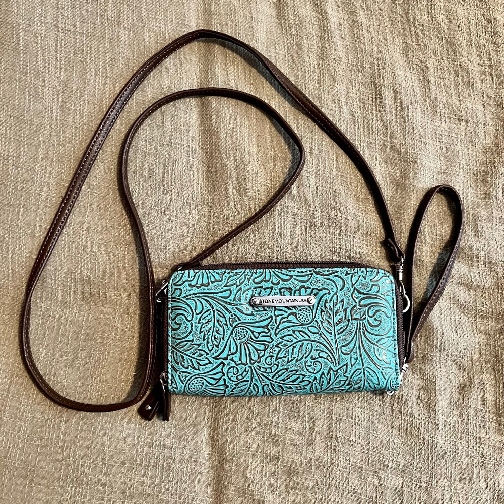 Stone Mountain Wallet